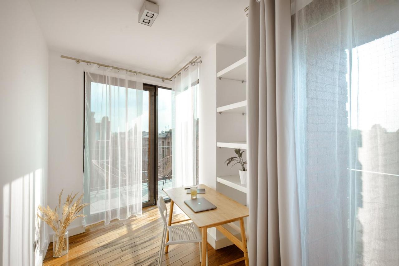 Spacious Apartment Close To Main Station / Galeria Krakowska Екстериор снимка