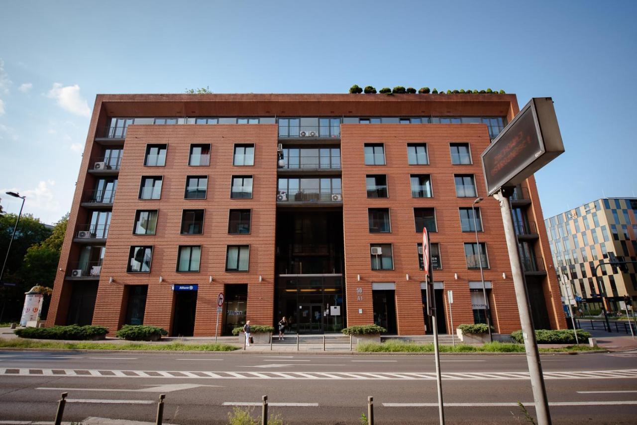 Spacious Apartment Close To Main Station / Galeria Krakowska Екстериор снимка